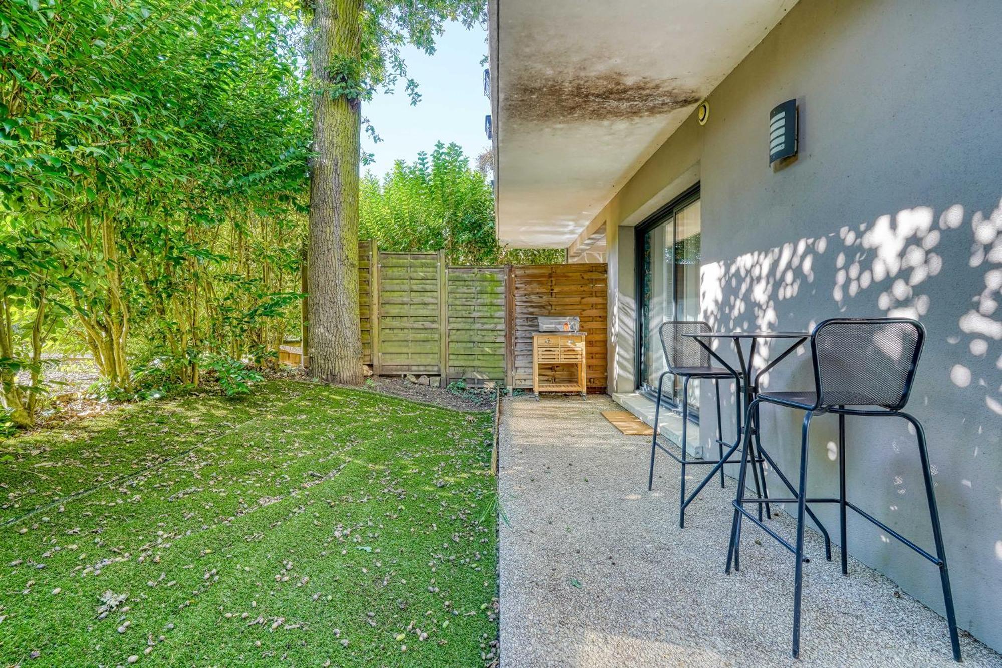 Superbe Studio Avec Terrasse Brunoy Exterior photo